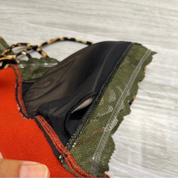 PINK Victoria’s Secret Laurel & Love Animal Leopard Print Bralette Size M New - Picture 9 of 9